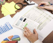 Hire a Marketing Director Consultant on a Tight Budget, UserWorthyMEDIA.com